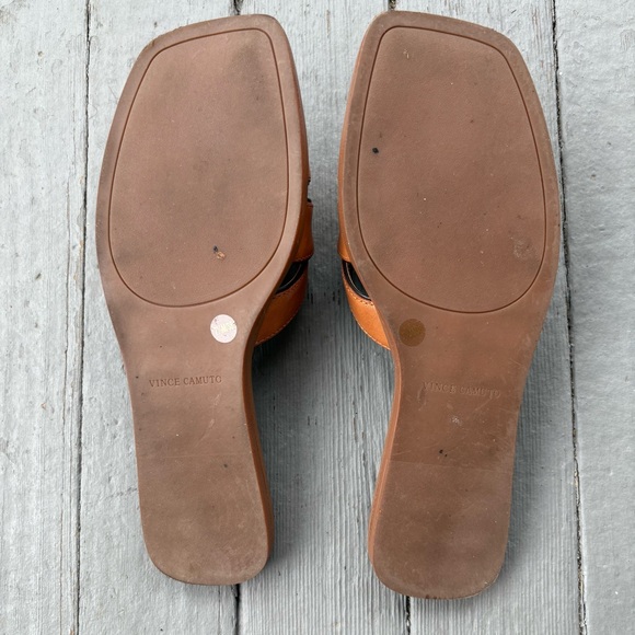 Vince Camuto Barcellan Slide Sandals - Picture 3 of 3